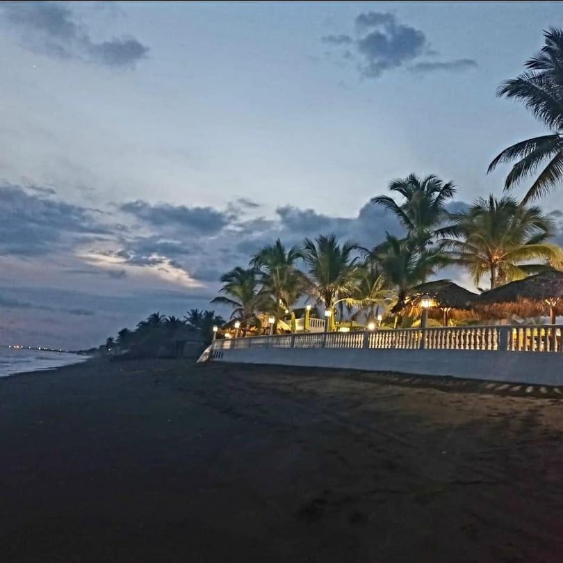 Hotel La Casona Beach El Guayabo Zewnętrze zdjęcie